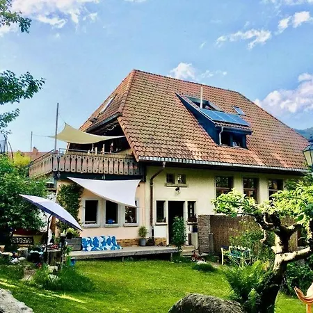 Gruener Wohnen Im Alten Schulhaus شقة *